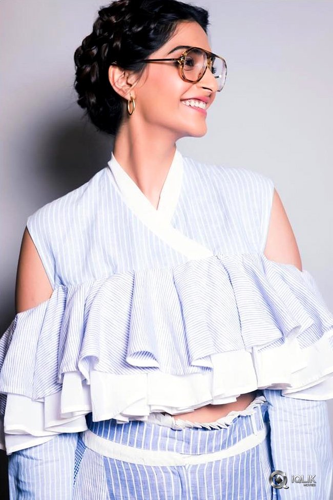 Sonam-Kapoor